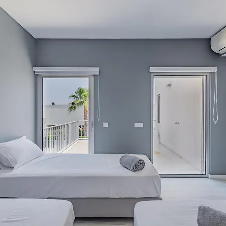 Miguel Vip By Interhome * Albufeira