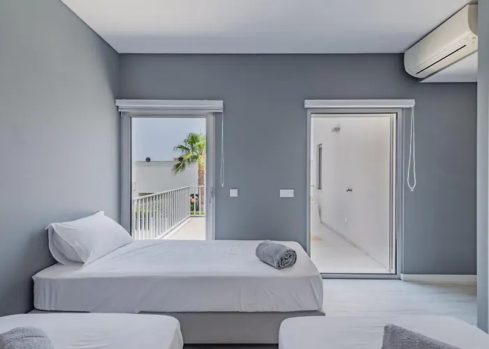 Miguel Vip By Interhome * Albufeira